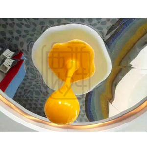 玻璃钢鸡蛋天花雕塑造型
